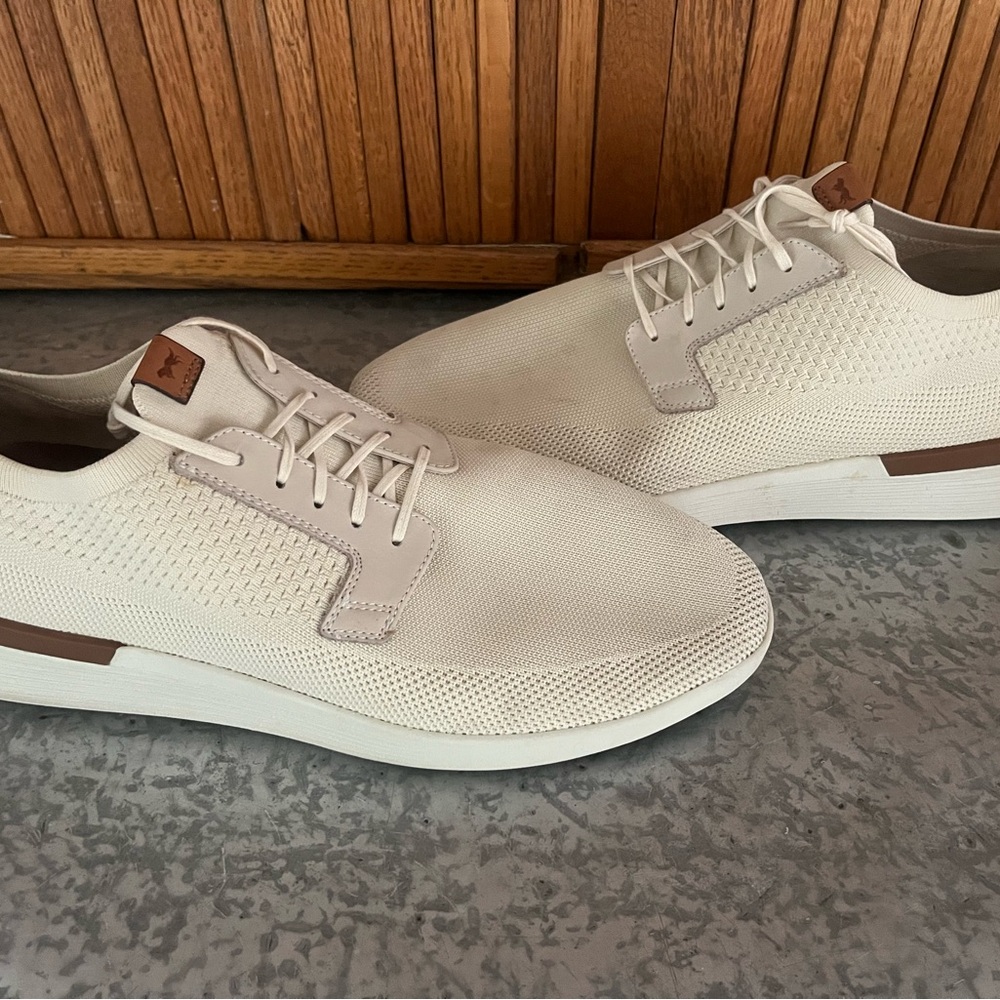 Men's Cream Casual Sneakers